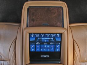 
									Lexus LS Executive Black 2017′ 7SCLH full								