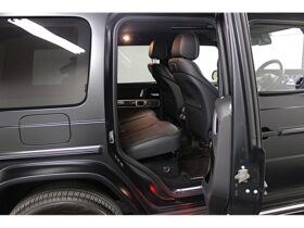 
									Mercedes-Benz G Class G400d Edition Magno Black Black 2022′ 7SCLT full								