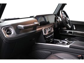 
									Mercedes-Benz G Class G400d Edition Magno Black Black 2022′ 7SCLT full								