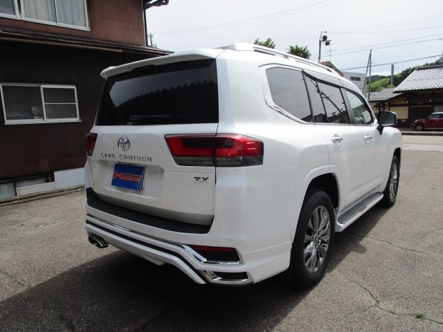 TOYOTA Land Cruiser Wagon ZX Pearl White 2023′ 7TUPX