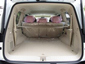 
									TOYOTA Land Cruiser Wagon ZX Pearl White 2023′ 7TUPX full								