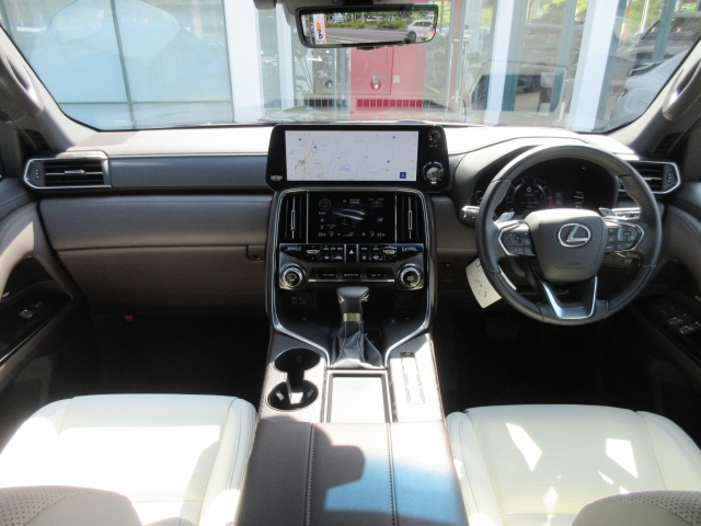 Lexus LX Base Grade Black 2023′ 7TUQ7