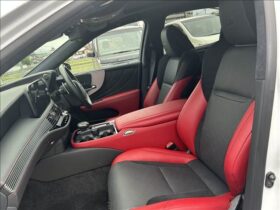 
									Lexus LS F Sport Pearl White 2022′ 7U6VY full								