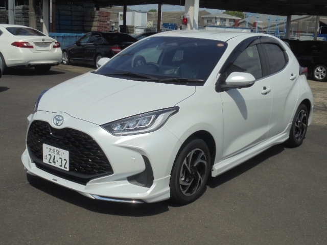 TOYOTA Yaris Z Pearl White 2025′ 7VZWE