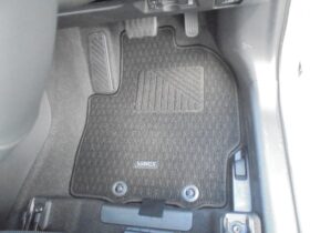 
									TOYOTA Yaris Z Pearl White 2025′ 7VZWE full								