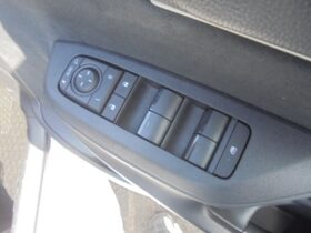 
									TOYOTA Yaris Z Pearl White 2025′ 7VZWE full								