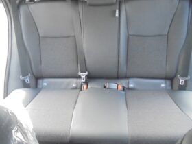 
									TOYOTA Yaris Z Pearl White 2025′ 7VZWE full								