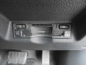 
									TOYOTA Yaris Z Pearl White 2025′ 7VZWE full								
