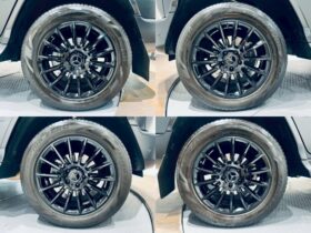 
									Mercedes-Benz G Class G400d Edition Magno Black Black 2022′ 82OMY full								