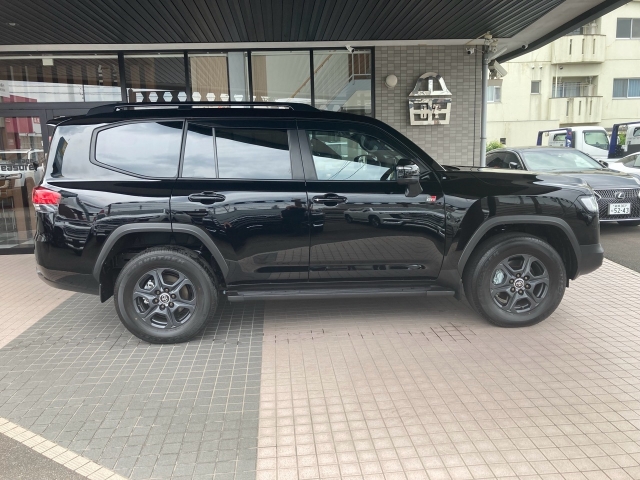 TOYOTA Land Cruiser Wagon GR Sport   Unused Cars Black 2023′ 83XB1