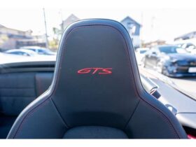 
									Porsche 911 Carrera 4 GTS Silver 2023′ 84TVT full								