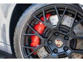 
									Porsche 911 Carrera 4 GTS Silver 2023′ 84TVT full								