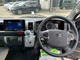 
									TOYOTA Hiace Wagon GL 10-seater Black 2025′ 84X4M full								