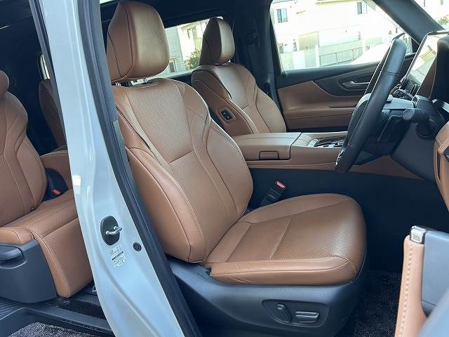 TOYOTA Vellfire Z Premier Pearl White 2024′ 86YIS