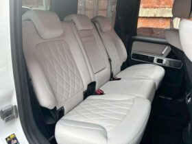 
									Mercedes-Benz G Class G450d Launch Edition (ISG) Pearl White 2024′ 86YRQ full								