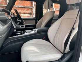 
									Mercedes-Benz G Class G450d Launch Edition (ISG) Pearl White 2024′ 86YRQ full								