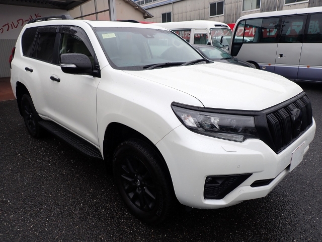 TOYOTA Land Cruiser Prado TX L Packet Matte Black Ed Pearl White 2023′ 8FABI