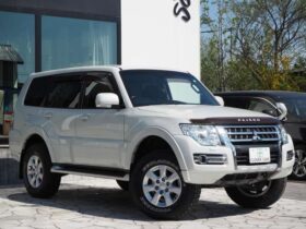 
									MITSUBISHI Pajero Exceed Pearl White 2017′ 8FI5F full								