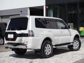 
									MITSUBISHI Pajero Exceed Pearl White 2017′ 8FI5F full								