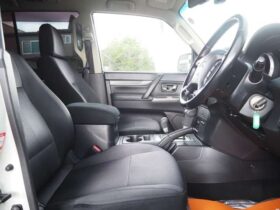 
									MITSUBISHI Pajero Exceed Pearl White 2017′ 8FI5F full								