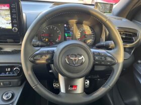 
									TOYOTA Yaris RZ First Edition White 2020′ 8JSHJ full								