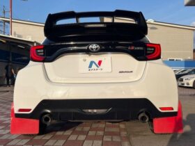 
									TOYOTA Yaris RZ First Edition White 2020′ 8JSHJ full								
