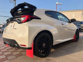 
									TOYOTA Yaris RZ First Edition White 2020′ 8JSHJ full								