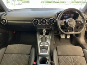 
									Audi TT 40 TFSI S Line Package Black 2022′ 8LYIT full								