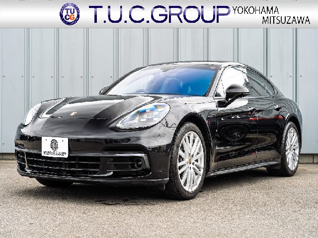 Porsche Panamera 4 Black 2018′ 8MKL9