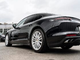 
									Porsche Panamera 4 Black 2018′ 8MKL9 full								