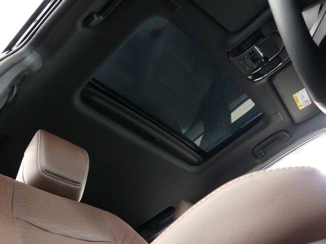 TOYOTA Land Cruiser Wagon ZX Black 2024′ 8NUV8