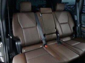 
									TOYOTA Land Cruiser Wagon ZX Black 2024′ 8NUV8 full								