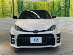 
									TOYOTA Yaris RS Pearl White 2021′ 8O2QU full								