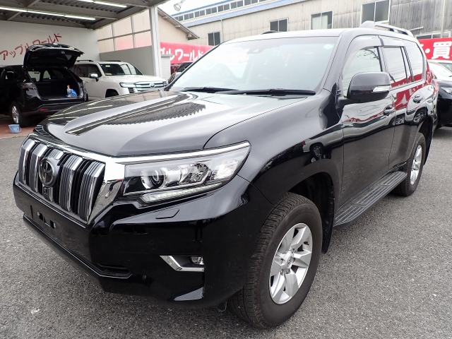 TOYOTA Land Cruiser Prado TX L Package Sunroof 7 Seater Black 2022′ 8Q070
