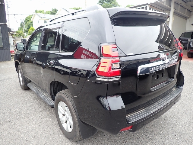 TOYOTA Land Cruiser Prado TX L Package Sunroof 7 Seater Black 2022′ 8Q070
