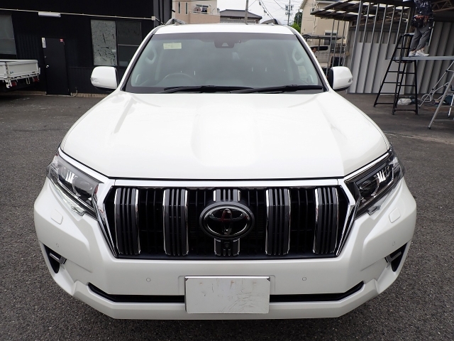 TOYOTA Land Cruiser Prado TX L Package Sunroof 7 Seater Pearl White 2021′ 8Q076