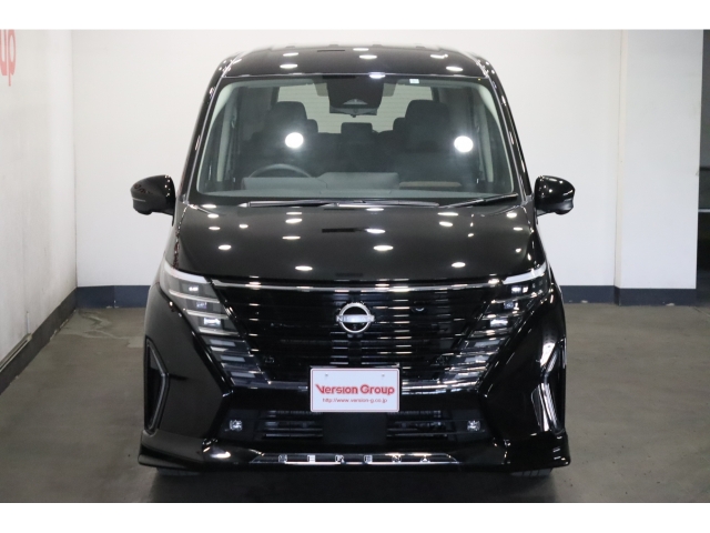 NISSAN Serena e-POWER Highway Star V Black 2023′ 8Q07M