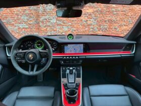 
									Porsche 911 Carrera Red 2024′ 8SEUV full								