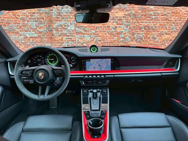 Porsche 911 Carrera Red 2024′ 8SEUV