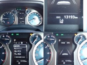 
									TOYOTA Land Cruiser Prado TX L Package Sunroof 7 Seater Black 2023′ 8WFLV full								