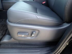 
									TOYOTA Land Cruiser Prado TX L Package Sunroof 7 Seater Black 2023′ 8WFLV full								