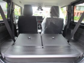 
									SUZUKI Jimny XC Type 4 Car with Rear Parking Sensor Black 2025′ 8WFQJ full								