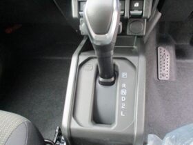 
									SUZUKI Jimny XC Type 4 Car with Rear Parking Sensor Black 2025′ 8WFQJ full								