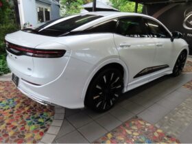 
									TOYOTA Crown CrossOver RS Advanced E-Four Pearl White 2024′ 8WP52 full								