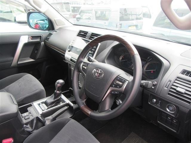TOYOTA Land Cruiser Prado 2.7 TX Maker Navi TV 5 Persons Black 2023′ 8WRFE