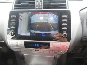 
									TOYOTA Land Cruiser Prado 2.7 TX Maker Navi TV 5 Persons Black 2023′ 8WRFE full								