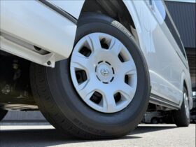 
									TOYOTA Hiace Van Super GL Dark Prime S Pearl White 2025′ 8WS0K full								