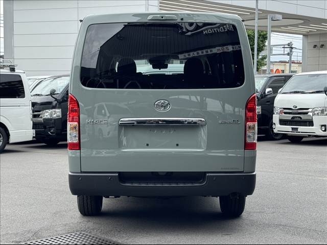 TOYOTA Hiace Van Super GL Green 2024′ 8WS0M