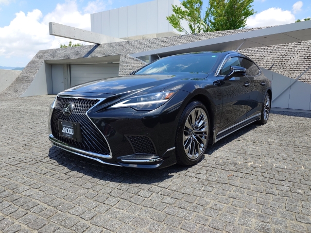 Lexus LS Executive Black 2023′ 8YKQB