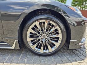 
									Lexus LS Executive Black 2023′ 8YKQB full								